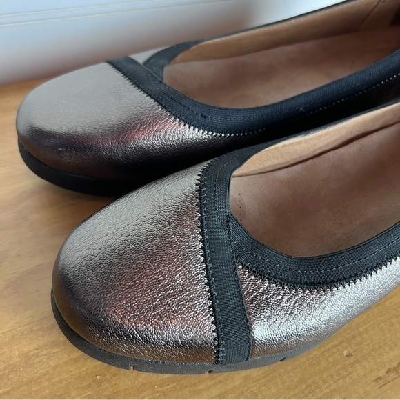 Clarks Artisan Daelyn Hill Wedge Bronze Leather Pump 9.5 - Picture 4 of 16